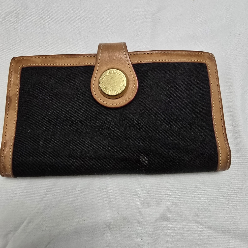 Dooney and Bourke Checkbook Wallet